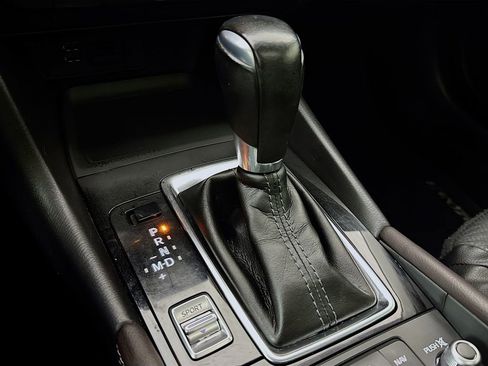 Used 2018 MAZDA MAZDA3 Grand Touring w/ Premium Equipment Package image 14