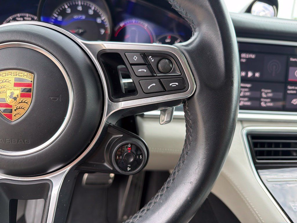 Used 2019 Porsche Panamera GTS AWD/4WD image 19