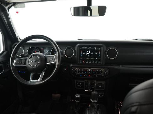 Used 2023 Jeep Wrangler Unlimited Sahara w/ Cold Weather Group AWD/4WD image 12