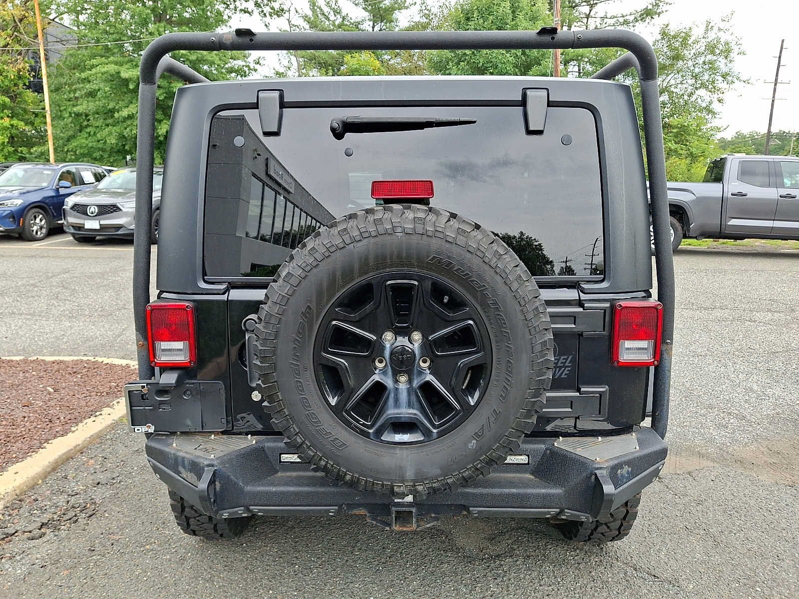 Used 2015 Jeep Wrangler Sport AWD/4WD image 5