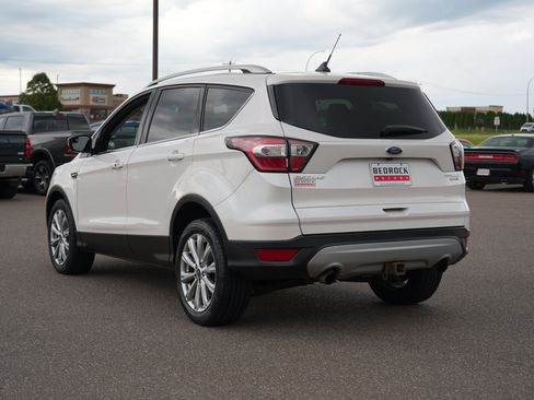 Used 2018 Ford Escape Titanium AWD/4WD image 5
