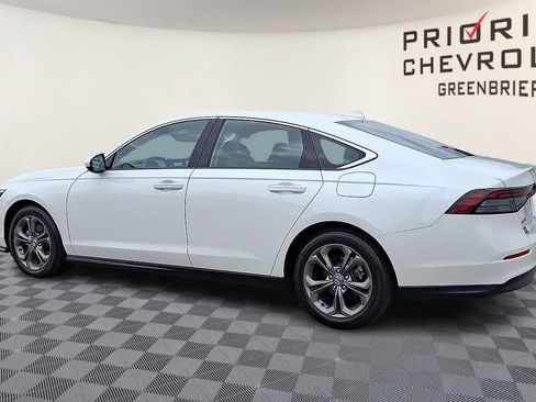 Used 2024 Honda Accord EX image 6
