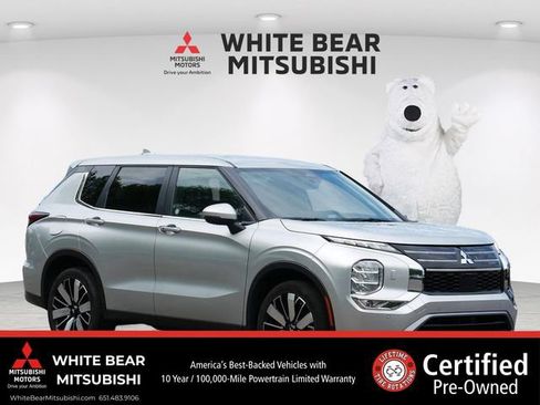 Used 2025 Mitsubishi Outlander SE AWD/4WD image 1
