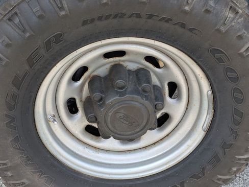 Used 1999 Ford F350 XL image 37