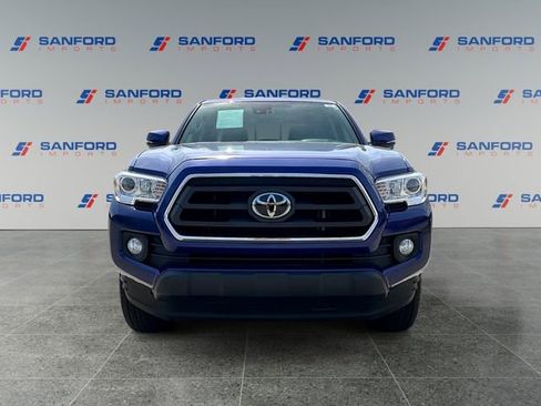 Used 2023 Toyota Tacoma SR5 w/ Technology Package AWD/4WD image 8