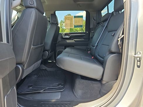 Used 2025 Chevrolet Silverado 2500 LT w/ Trail Boss Package AWD/4WD image 19
