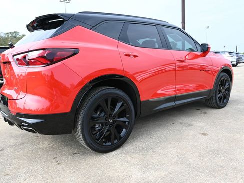 Used 2022 Chevrolet Blazer RS w/ Enhanced Convenience Package image 5
