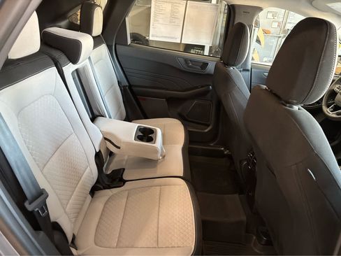 Certified 2023 Ford Escape Active AWD/4WD image 33