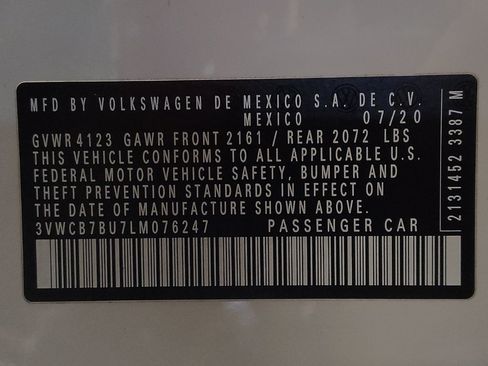 Used 2020 Volkswagen Jetta R-Line w/ R-Line Cold Weather Package FWD image 33