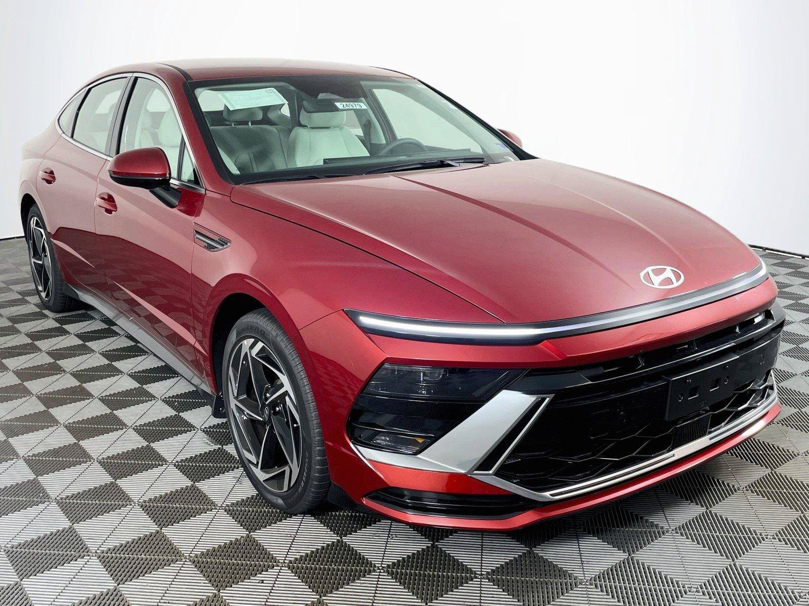 New 2026 Hyundai Sonata SEL FWD image 1
