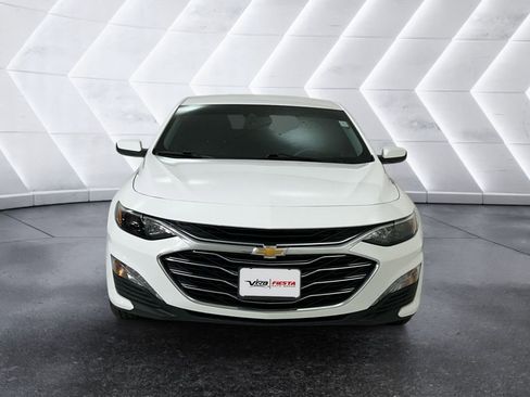 Used 2024 Chevrolet Malibu LT FWD image 2