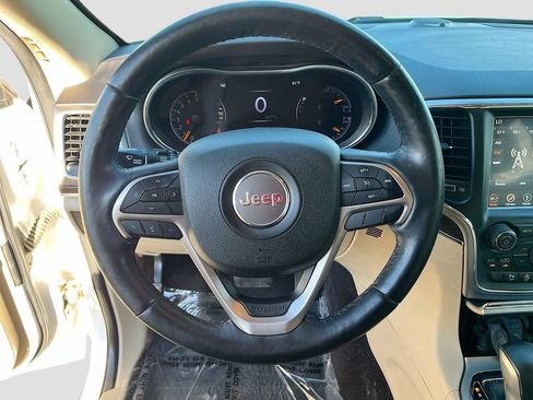 Used 2018 Jeep Grand Cherokee Limited w/ Luxury Group II AWD/4WD image 11