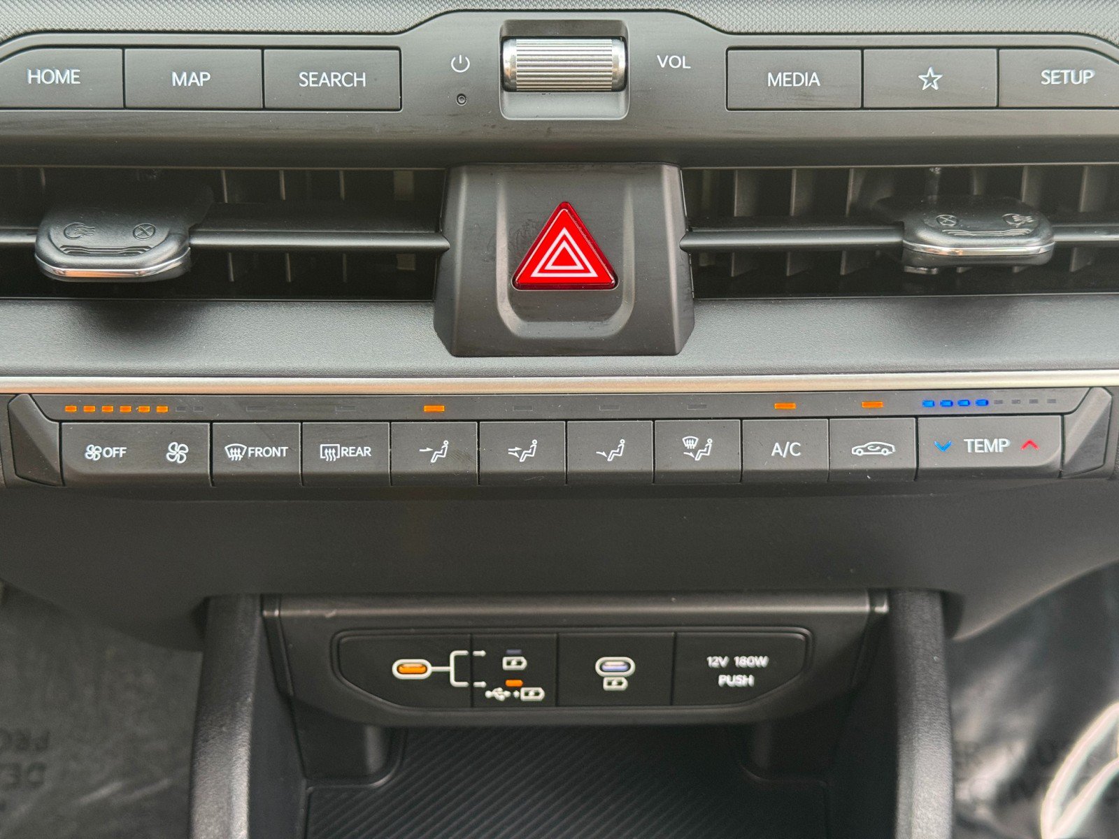 Used 2025 Kia K4 FWD image 24