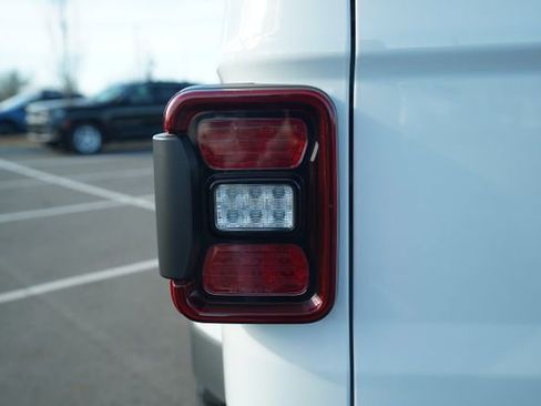 New 2026 Jeep Gladiator Rubicon image 40