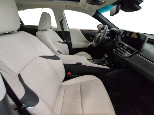 Used 2025 Lexus ES 350 Ultra Luxury w/ Accessory Package (Z2) FWD image 23