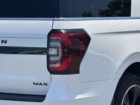 Used 2023 Ford Expedition Max Limited AWD/4WD image 10