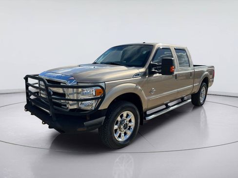 Used 2014 Ford F250 Lariat w/ Lariat Ultimate Package AWD/4WD image 7