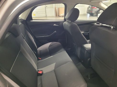 Used 2014 Ford Focus SE image 29