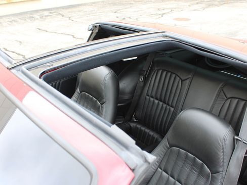 Used 1989 Chevrolet Camaro RS RWD image 8