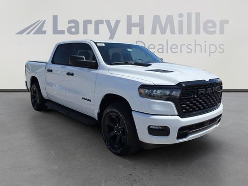 New 2026 RAM 1500 Express AWD/4WD image 7