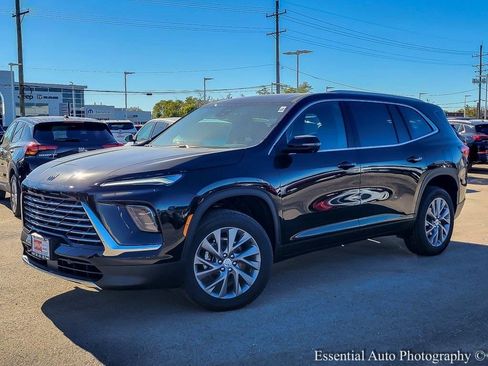 New 2026 Buick Enclave Preferred image 2