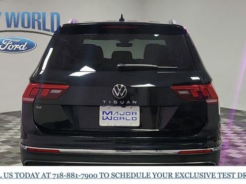 Used 2024 Volkswagen Tiguan SE image 6