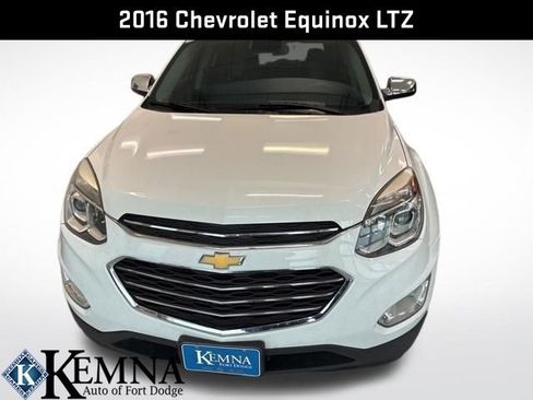 Used 2016 Chevrolet Equinox LTZ w/ Enhanced Convenience Package image 10