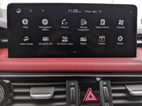 Used 2023 Genesis G70 3.3T w/ Sport Prestige Package image 19