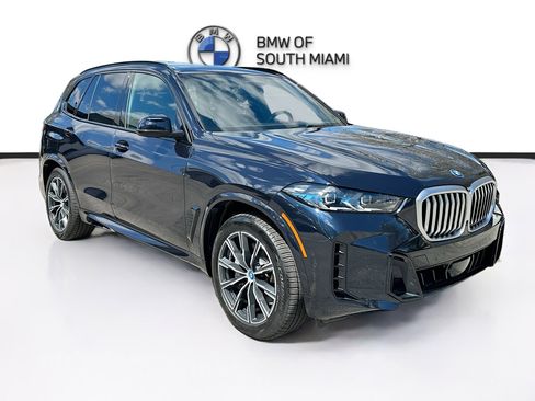 Certified 2025 BMW X5 xDrive50e w/ M Sport Package image 1