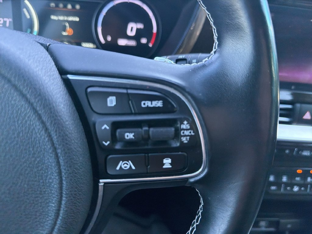Used 2022 Kia Niro EX w/ Cold Weather Package FWD image 23