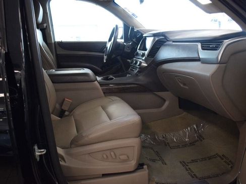 Used 2017 Chevrolet Tahoe LT image 38