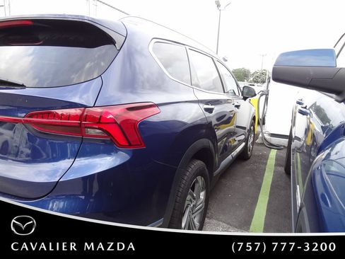 Used 2021 Hyundai Santa Fe SEL w/ Convenience + Premium Package FWD image 4