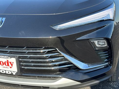 New 2026 Buick Envista Preferred FWD image 12