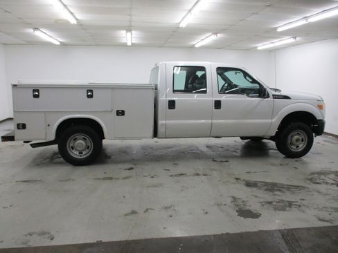 Used 2016 Ford F250 XL image 9