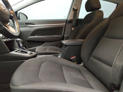 Used 2020 Hyundai Elantra Value Edition w/ Cargo Package (C1) FWD image 17