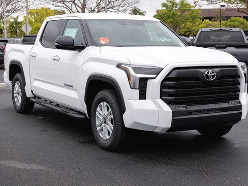 New 2026 Toyota Tundra SR5 RWD image 3