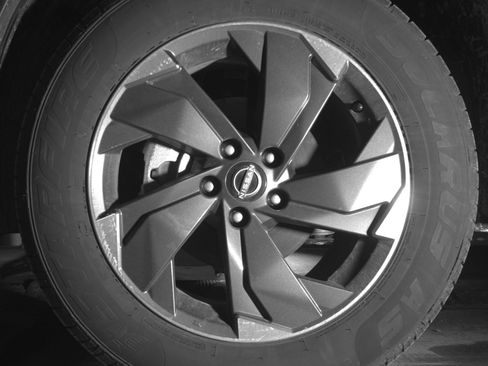 Used 2025 Nissan Rogue SV AWD/4WD image 9