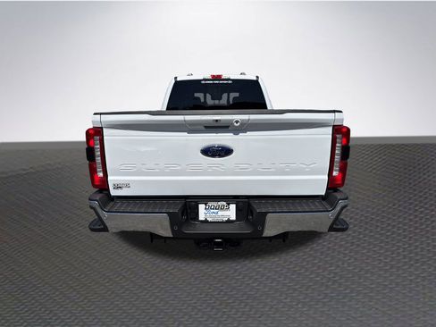 New 2025 Ford F250 Lariat w/ Lariat Ultimate Package image 9