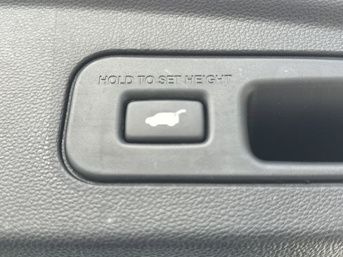Used 2023 Acura MDX A-Spec AWD/4WD image 15