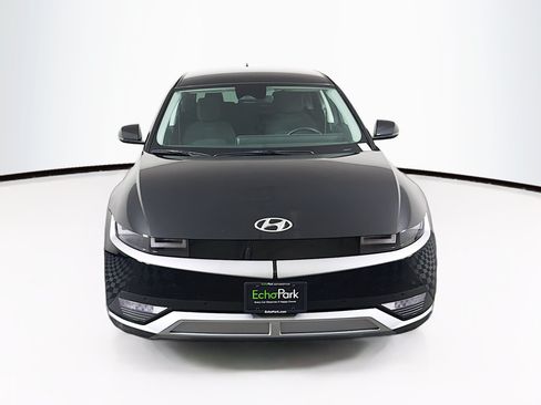 Used 2024 Hyundai Ioniq 5 SEL RWD image 2