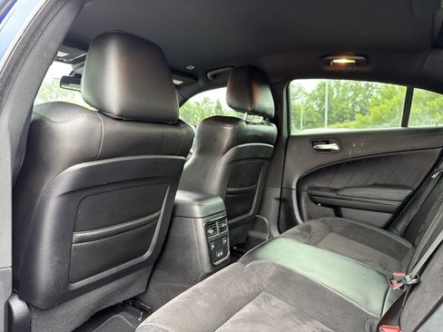 Used 2022 Dodge Charger GT w/ Plus Group RWD image 12