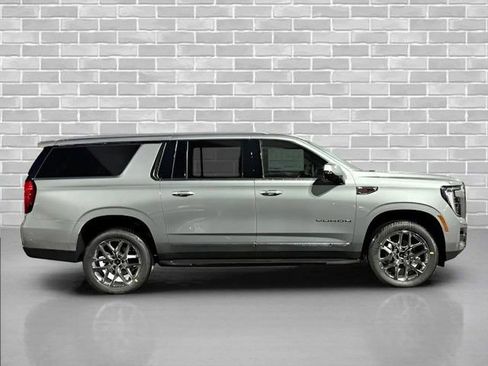 New 2026 GMC Yukon XL Elevation w/ Elevation Premium Package AWD/4WD image 8
