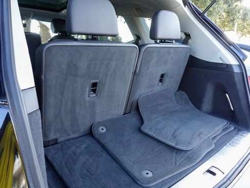 Used 2023 Audi Q7 3.0T Premium Plus image 33