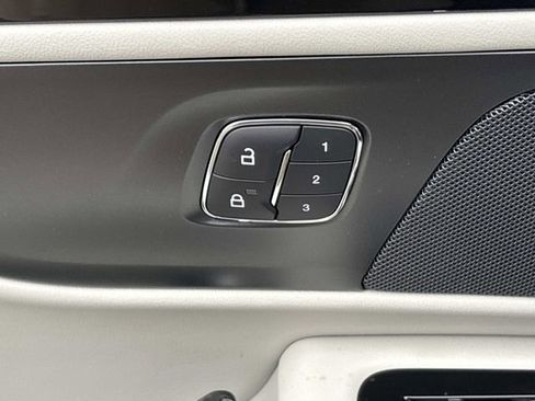 New 2026 Lincoln Nautilus Premier w/ Equipment Group 102A AWD/4WD image 21