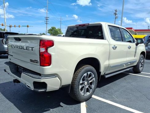 New 2026 Chevrolet Silverado 1500 High Country AWD/4WD image 3