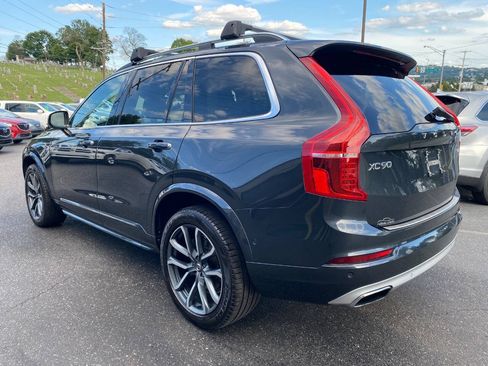 Used 2017 Volvo XC90 T6 Momentum w/ Vision Package AWD/4WD image 5
