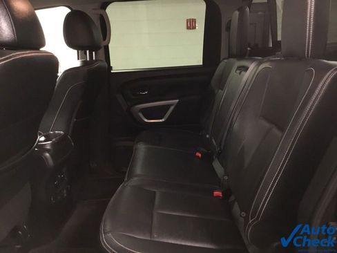 Used 2019 Nissan Titan PRO-4X w/ Pro-4x Convenience Package AWD/4WD image 31