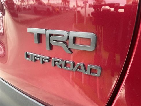 Used 2022 Toyota RAV4 TRD Off-Road image 32
