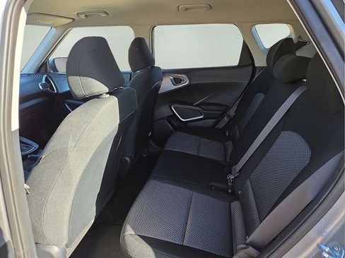 Used 2024 Kia Soul LX w/ Option Group 015 image 18
