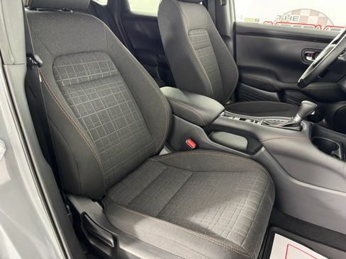 Used 2026 Honda HR-V Sport image 33